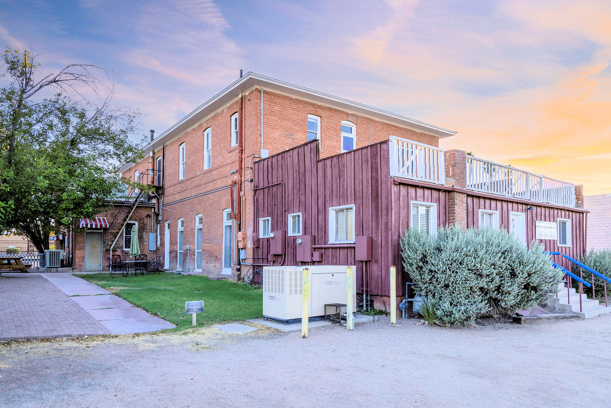 Property thumbnail image